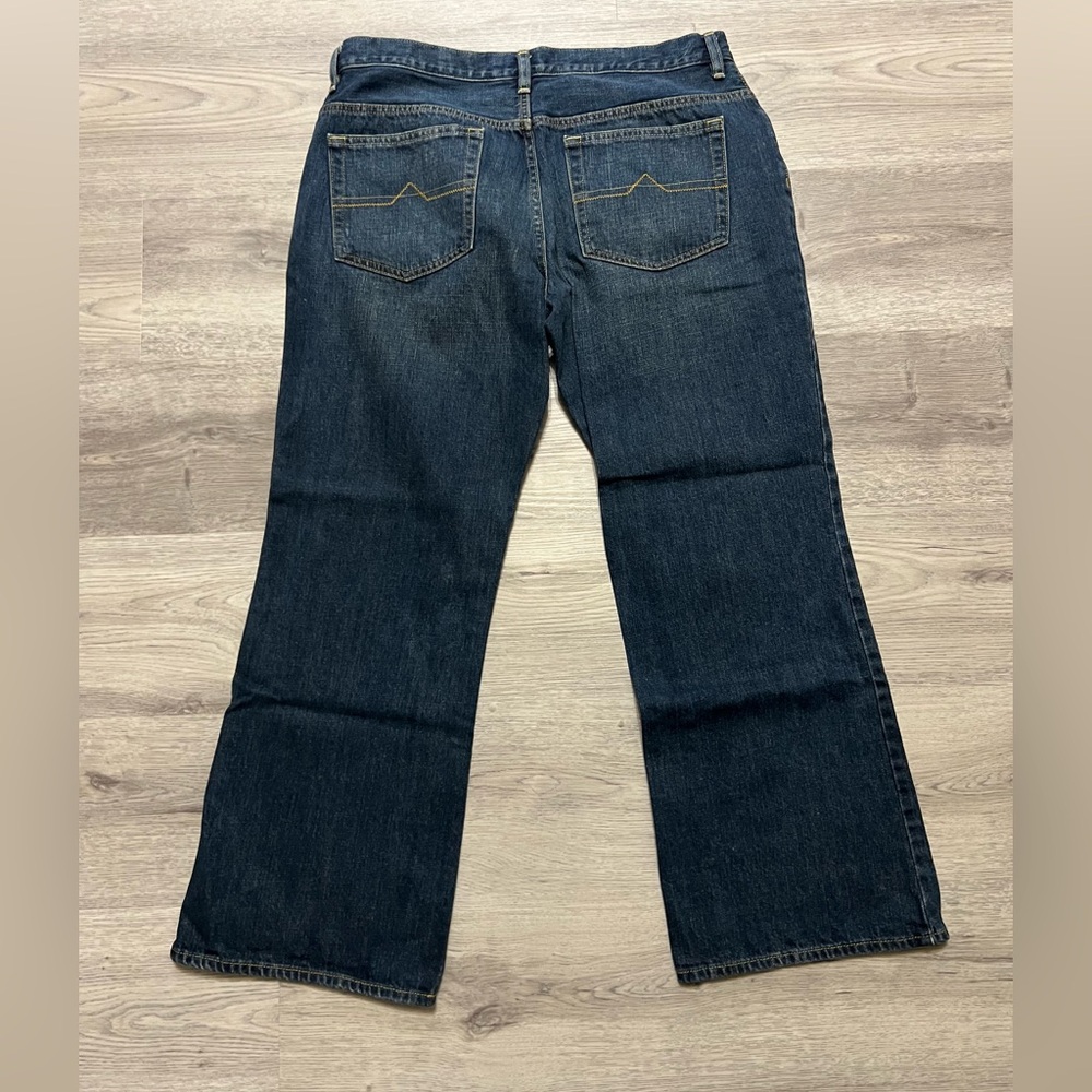Urban Pipeline Men’s Dark Wash Relaxed Bootcut Jeans - Picture 4 of 4